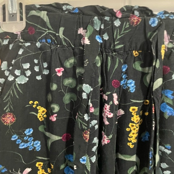ANNE Glover x H&M floral pants - Picture 5 of 5